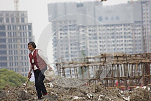 Grandma who lost her land and lost(Jiaxing,China)