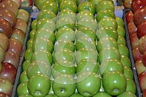 Granny smith apples