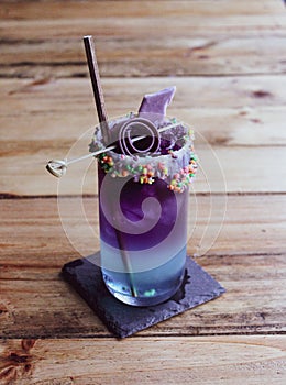 Grape Mardigra Cocktail Lolli Topping