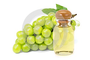 Grapes seeds oil