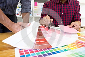 Graphic designers choose pink tones from the color bands to design ideas, creative designs, graphic designers