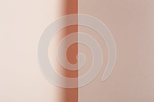 Graphical backdrop and backdrop made of cardboard