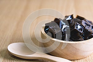 Grass Jelly on wooden table