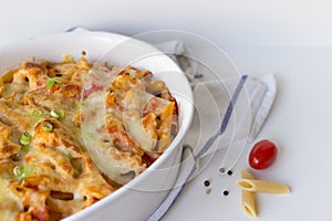 Gratin with pasta and cheese