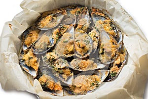 Gratinated Mussels dish
