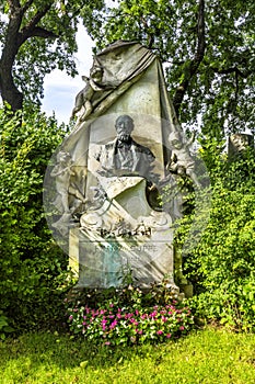 Grave of composer Franz von Suppe in Vienna photo