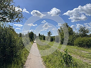 Gravel path around Lippenhuizen