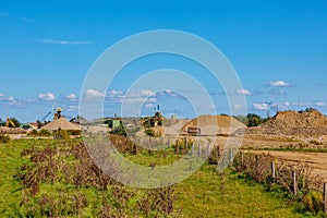 Gravel, sand and earth extraction work site