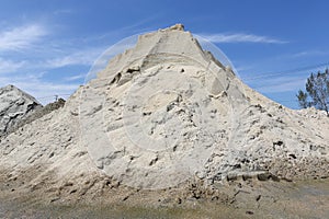 Gravel sand mound