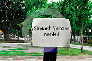 Gray label with text â€œSubunit Vaccine neededâ€