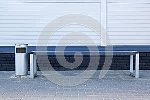 Gray street waste bin with ashtray and banch