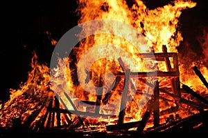 A great dangerous fire