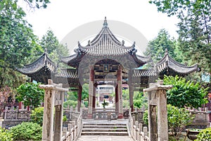 Great Mosque. The Mosque, is a blend of traditional Chinese and Islamic architecture.