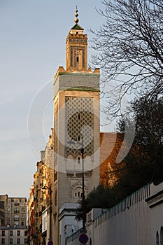 El gran mezquita de París templo en Francia. eso él era en 1926 cómo calificación de gratitud sobre el 