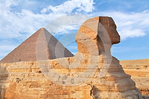 Great Sphinx of Giza and Pyramid of Khufu, Egypt