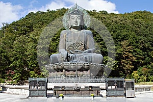 Great Unification Buddha Tongil Daebul of Sinheungsa buddhist temple, Seoraksan, Sokcho, Gangwon Province, Korea