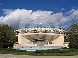 Greek orthodox church milwaukee