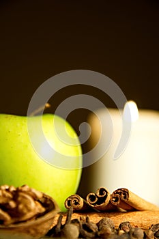 Green apple, cinnamon, walnut