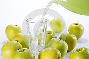 Green apple juice