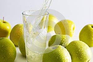 Green apple juice