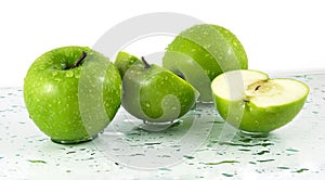 Green apples with waterdrops