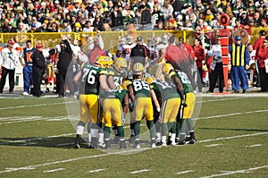 Green Bay Packers Huddling