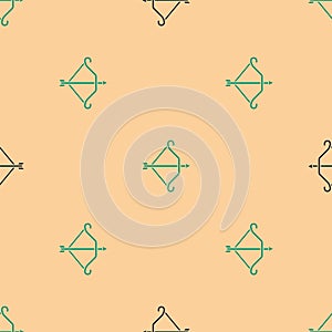 Green and black Medieval bow with arrow icon isolated seamless pattern on beige background. Medieval weapon. Vector