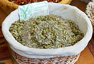 Green cardamom spice