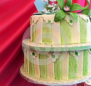Green and cream striped wedding cake