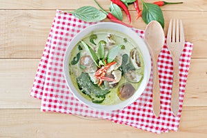 Green curry chicken