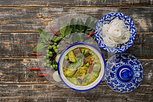 Green curry Kaeng kheiyw hwan