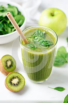 Green Detox Juice Smoothie In Glass