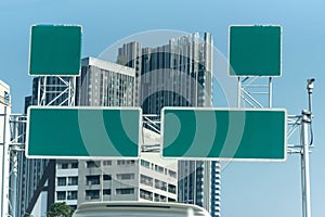 Green expressway sign with space for text