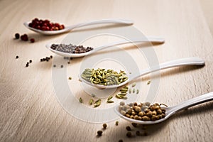 Green fennel seeds