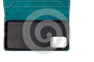 A green flip case with pockets for bank cards and IDs to protect your smartphone