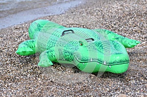 Green floater crocodile