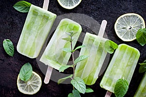 Green juice popsicles