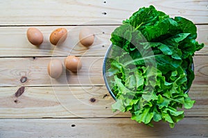 Green leafy vegetables with eggs