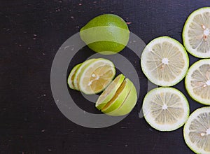 Green lemon slices