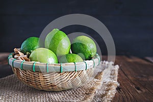 Green Lemons