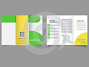 Green medical trifold brochure. editable trifold brochure template design. Editable flyer for a private clinic.