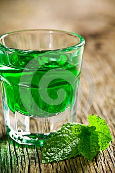 Green mint liquor