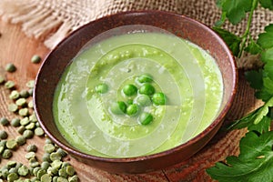 Green pea soup