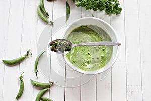 Green peas cream soup