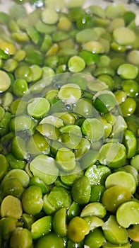 green peas, vegetable food, cooking background