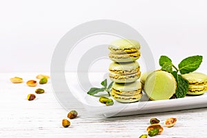 Green Pistachio Macaron Cookies