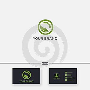 Green recycle logo design element