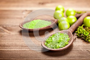 Green salt for aromatherapy