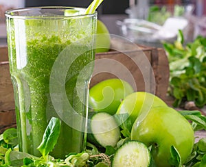 Green Smoothie in a drinking glass