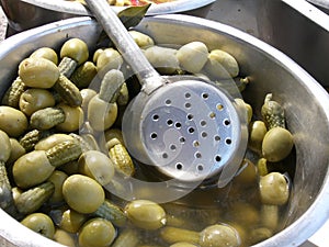 Green stuffed olivas